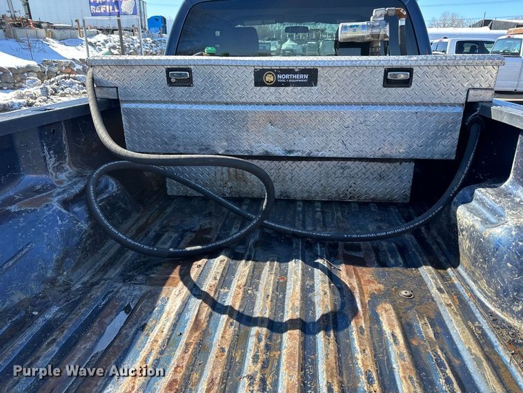 image for item DQ0637 2013 Ford  F250 SuperCab pickup truck