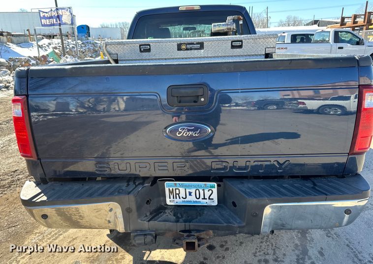 image for item DQ0637 2013 Ford  F250 SuperCab pickup truck