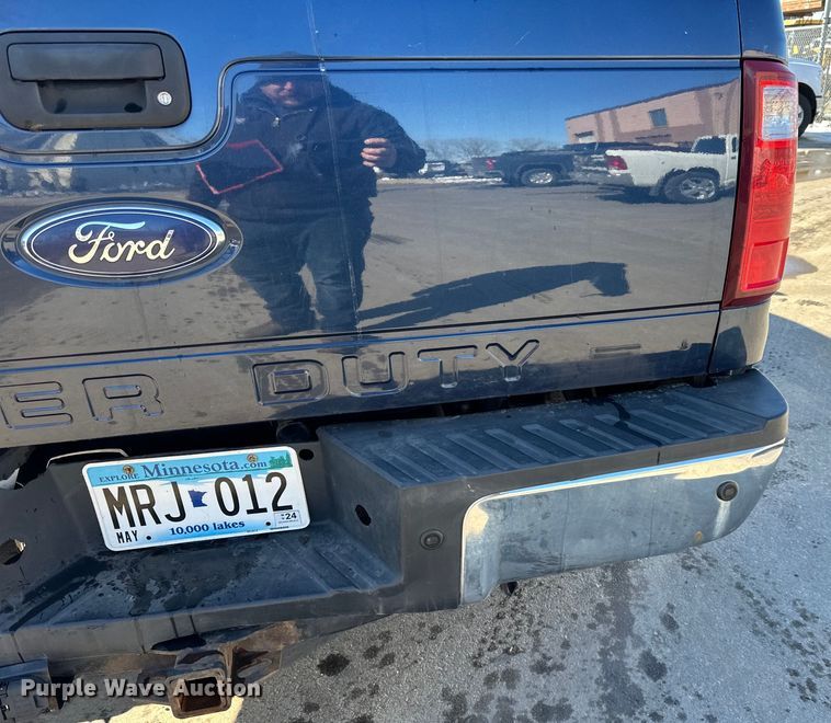 image for item DQ0637 2013 Ford  F250 SuperCab pickup truck