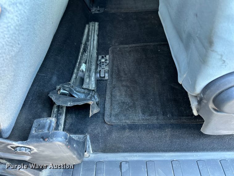 image for item DQ0637 2013 Ford  F250 SuperCab pickup truck