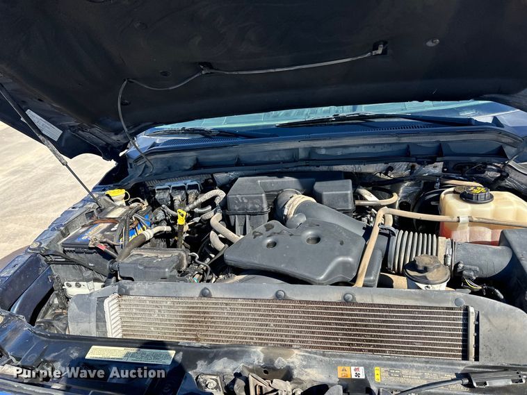 image for item DQ0637 2013 Ford  F250 SuperCab pickup truck