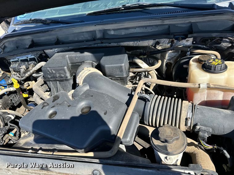 image for item DQ0637 2013 Ford  F250 SuperCab pickup truck