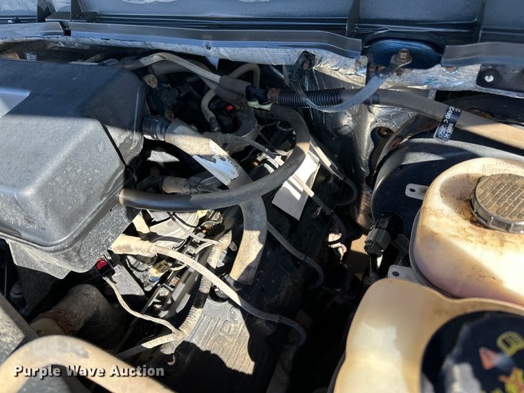 image for item DQ0637 2013 Ford  F250 SuperCab pickup truck