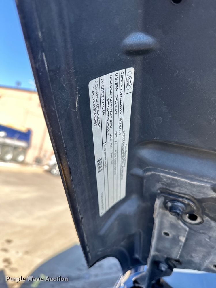 image for item DQ0637 2013 Ford  F250 SuperCab pickup truck