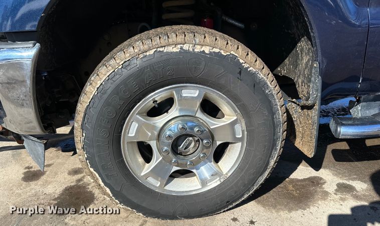 image for item DQ0637 2013 Ford  F250 SuperCab pickup truck