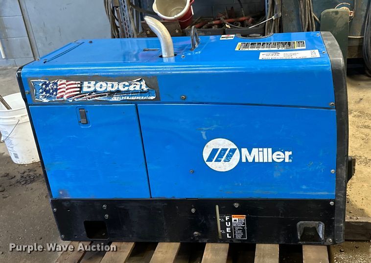 image for item DQ0640 Miller Bobcat 250 welder/generator
