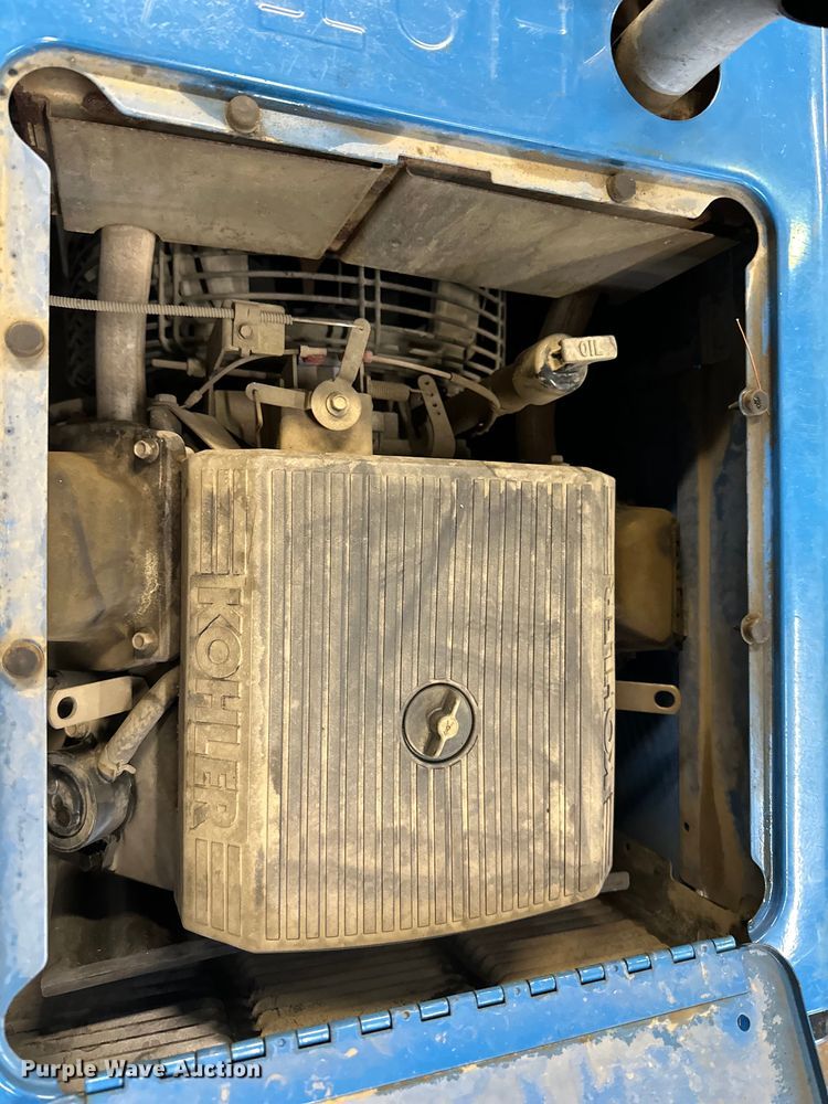 image for item DQ0640 Miller Bobcat 250 welder/generator