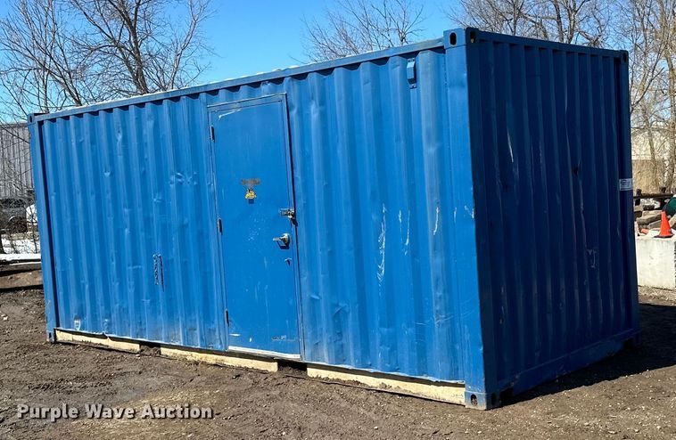 image for item DQ0642 Shipping container with fuel tank