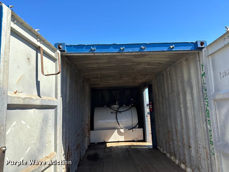 image for item DQ0642 Shipping container with fuel tank