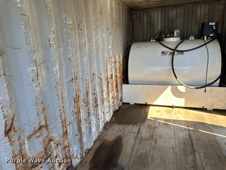 image for item DQ0642 Shipping container with fuel tank