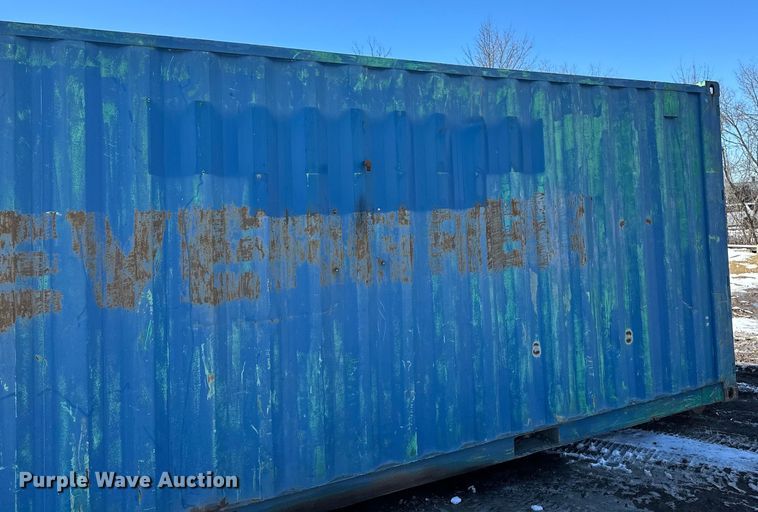 image for item DQ0643 Shipping container with fuel tank