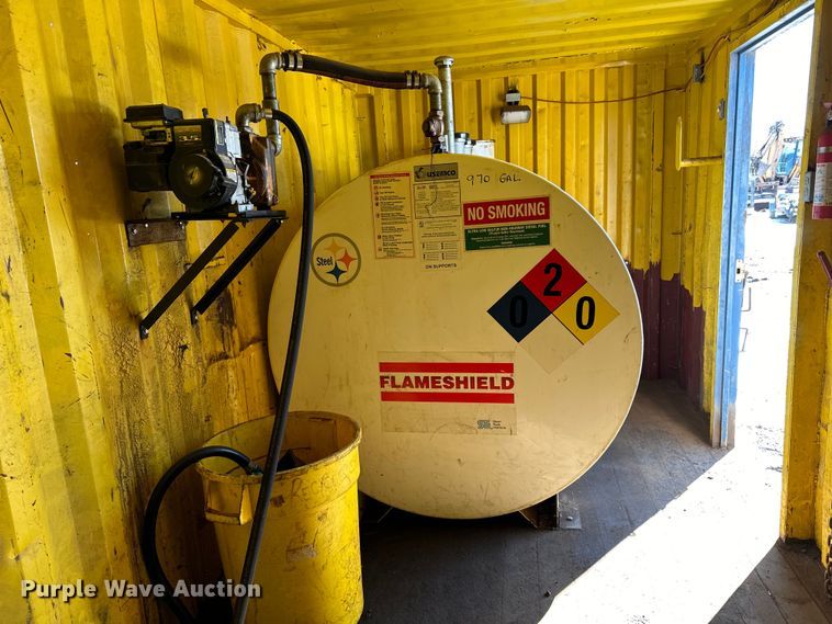 image for item DQ0643 Shipping container with fuel tank