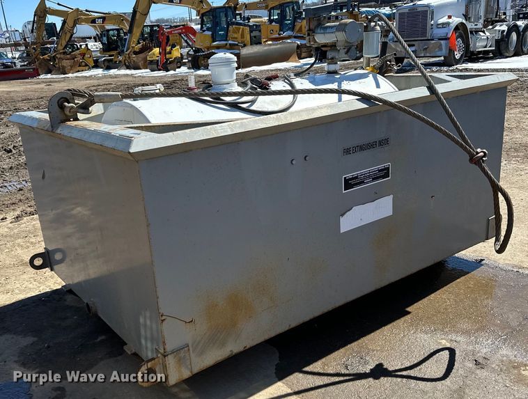 image for item DQ0644 Fuel tank