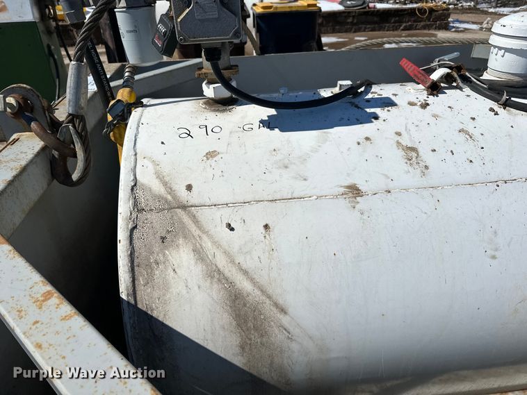 image for item DQ0644 Fuel tank