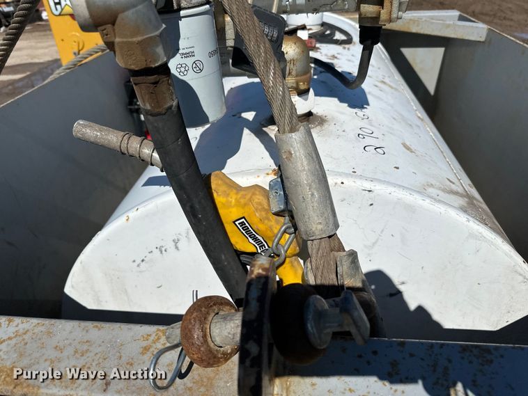 image for item DQ0644 Fuel tank