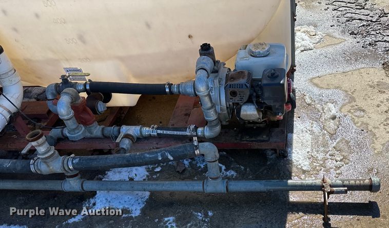 image for item DQ0646 Water tank 