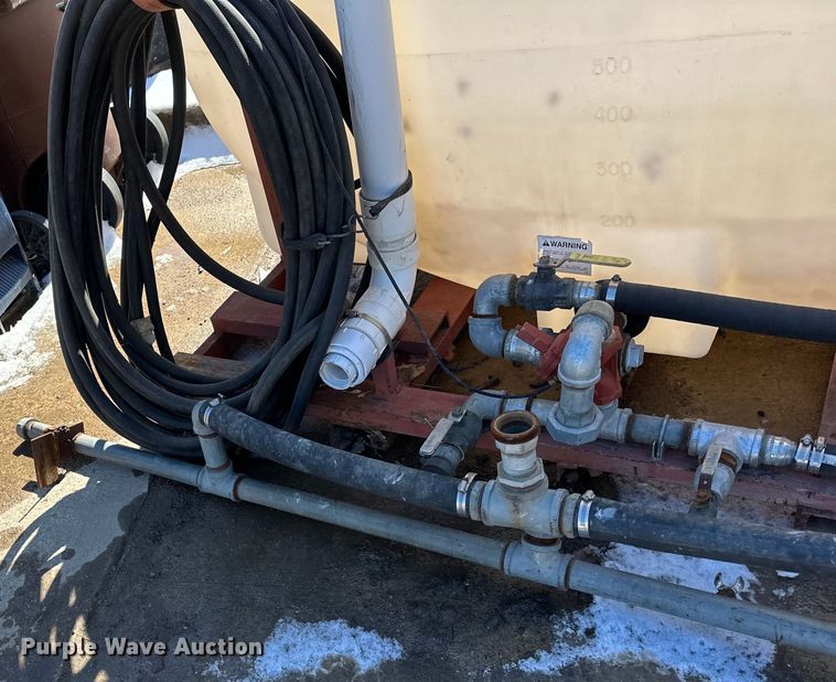 image for item DQ0646 Water tank 