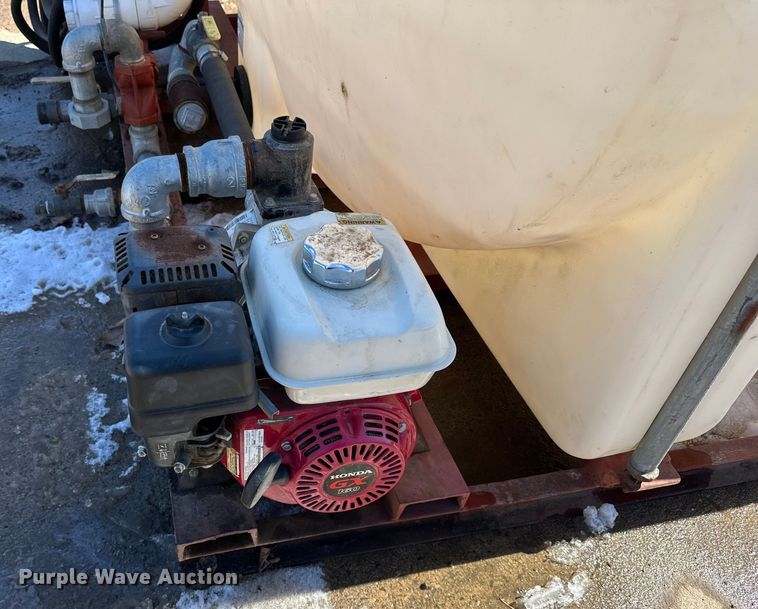 image for item DQ0646 Water tank 