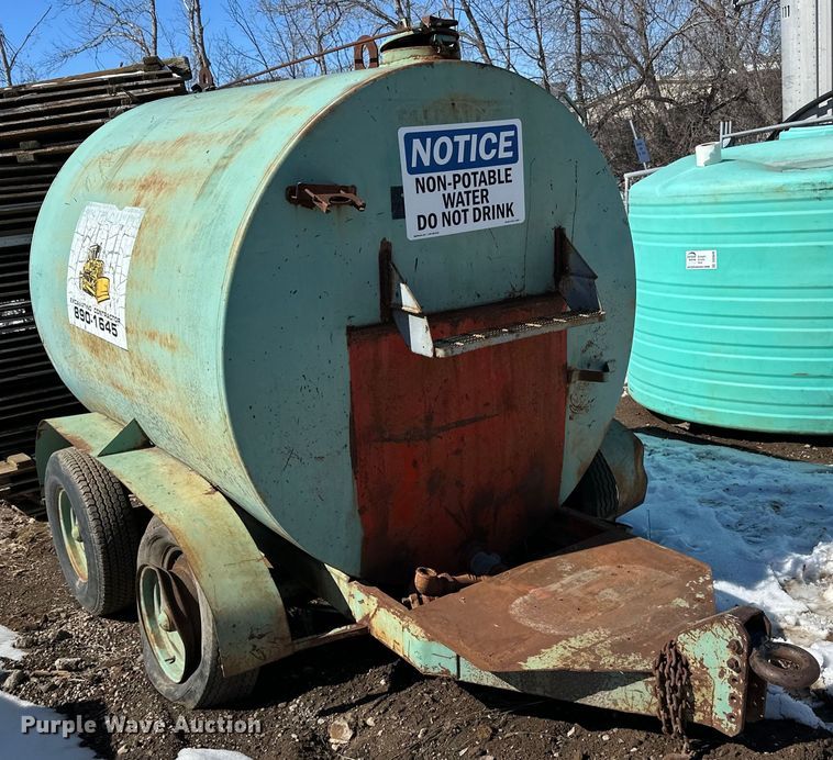 image for item DQ0649 Shop built tank trailer