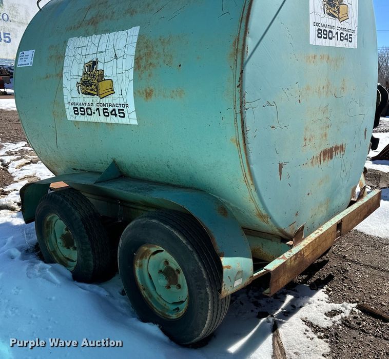 image for item DQ0649 Shop built tank trailer