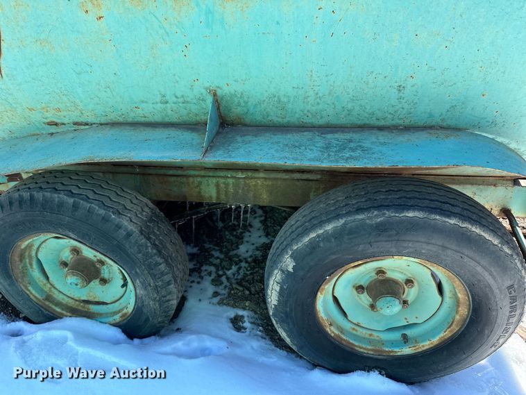 image for item DQ0649 Shop built tank trailer