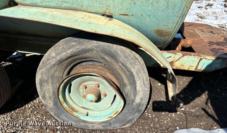 image for item DQ0649 Shop built tank trailer