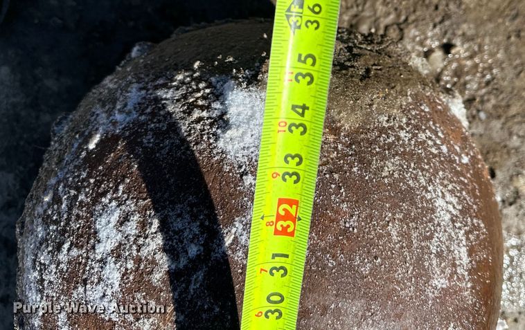 image for item DQ0651 Wrecking ball 