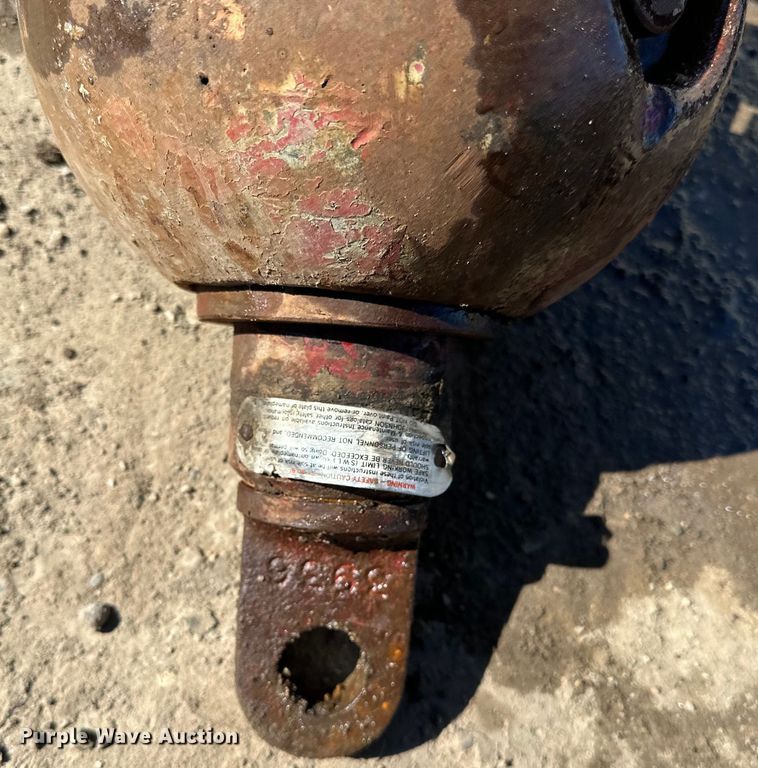 image for item DQ0652 D&H Johnson  crane ball and hook 