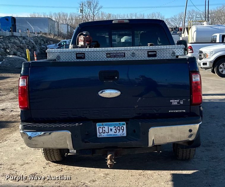 image for item DQ0695 2012 Ford F250 SuperCab pickup truck