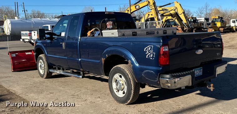 image for item DQ0695 2012 Ford F250 SuperCab pickup truck