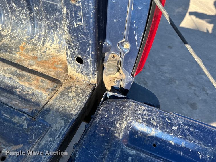 image for item DQ0695 2012 Ford F250 SuperCab pickup truck