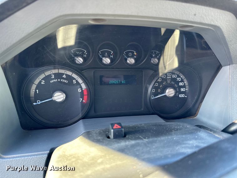 image for item DQ0695 2012 Ford F250 SuperCab pickup truck