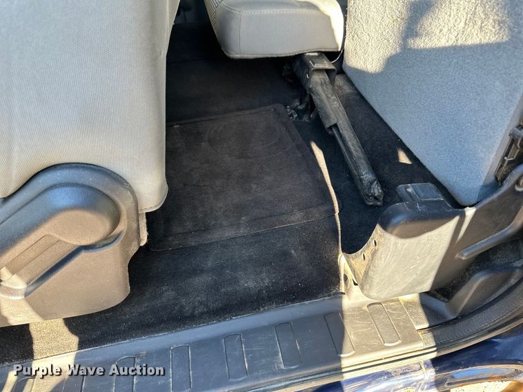 image for item DQ0695 2012 Ford F250 SuperCab pickup truck