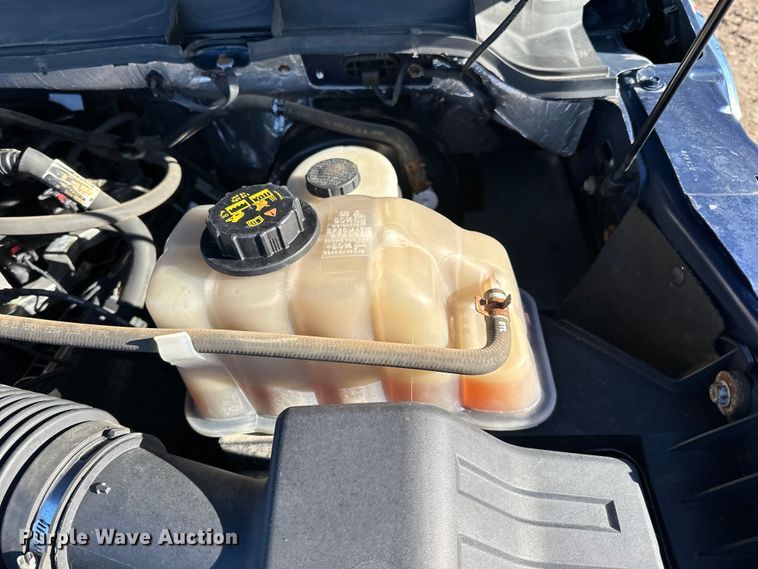 image for item DQ0695 2012 Ford F250 SuperCab pickup truck