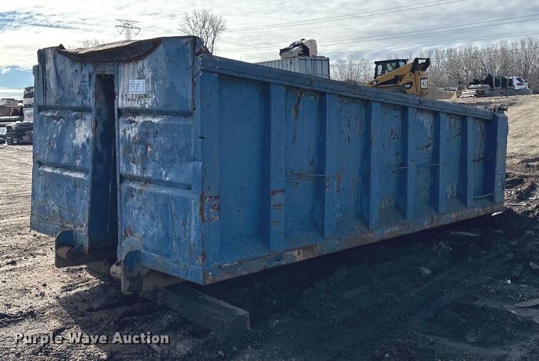 image for item DQ0697 Roll-off dumpster