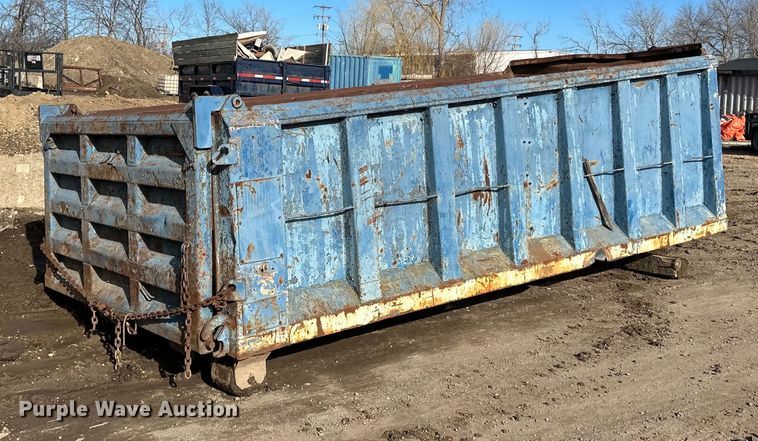 image for item DQ0697 Roll-off dumpster