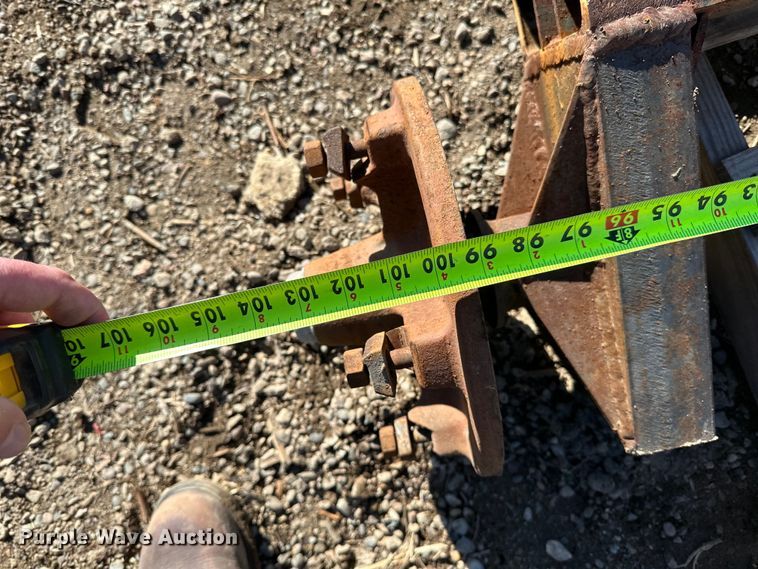 image for item DQ0699 Trailer axle 