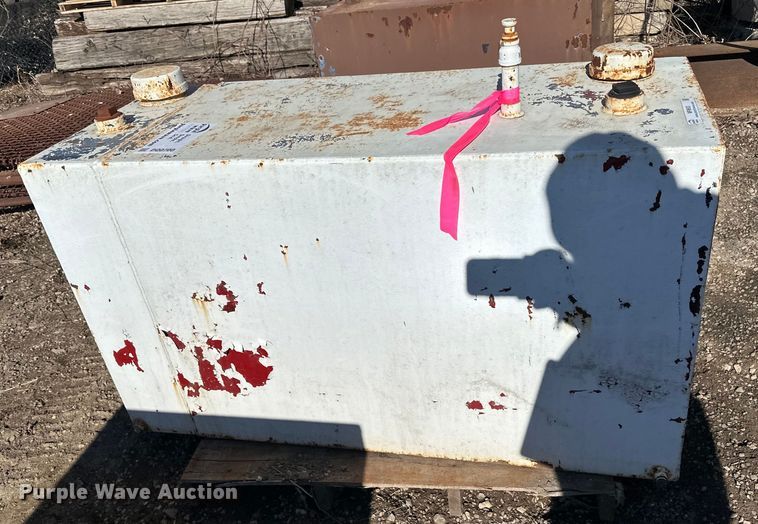 image for item DQ0700 Tank 