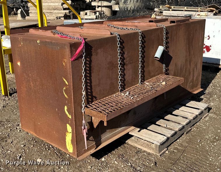 image for item DQ0701 Tank