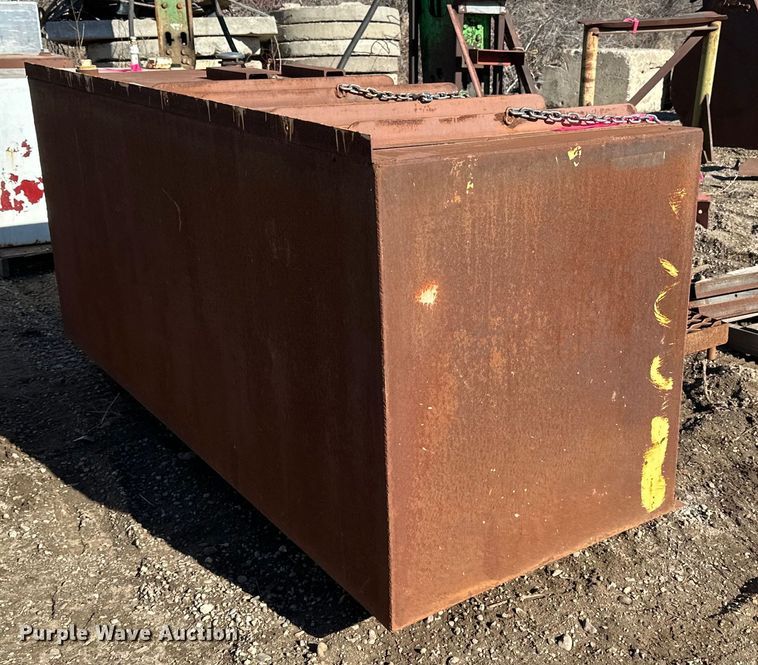 image for item DQ0701 Tank