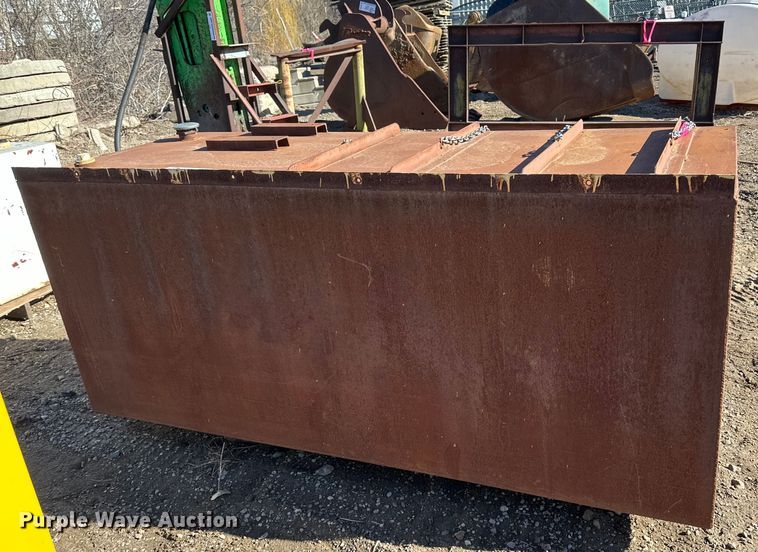 image for item DQ0701 Tank