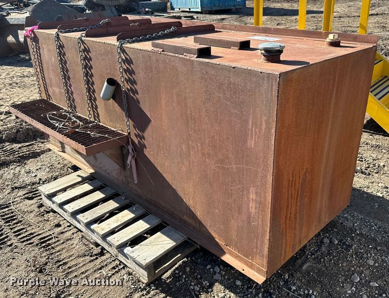 image for item DQ0701 Tank