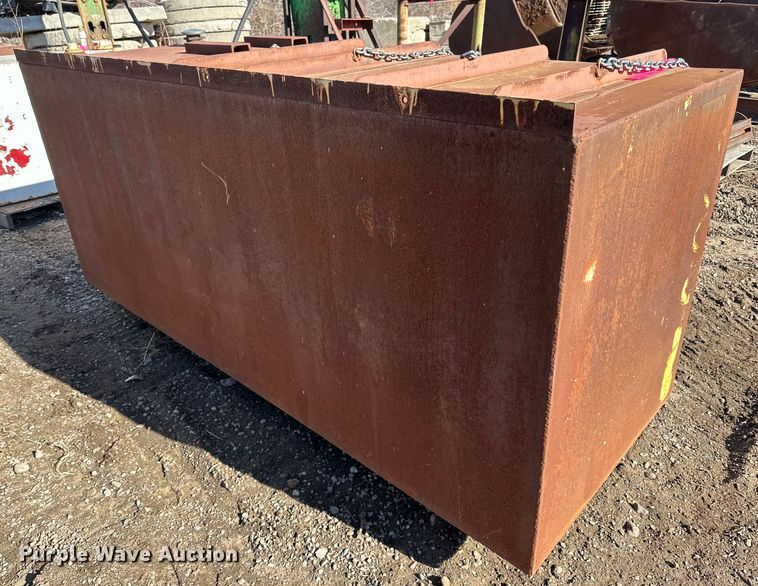 image for item DQ0701 Tank