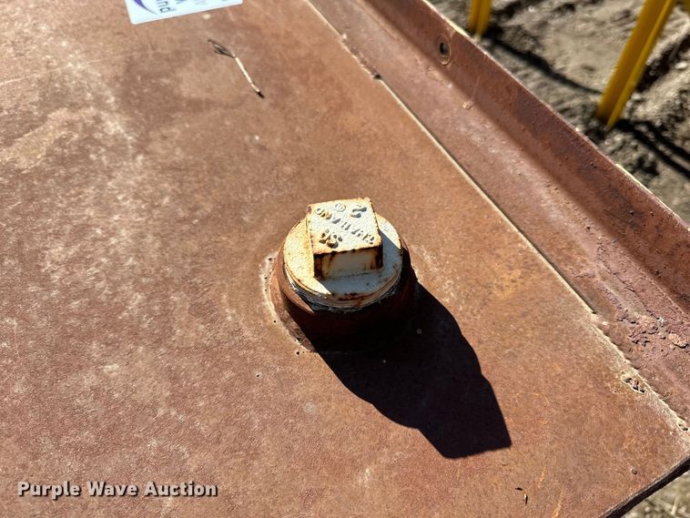 image for item DQ0701 Tank