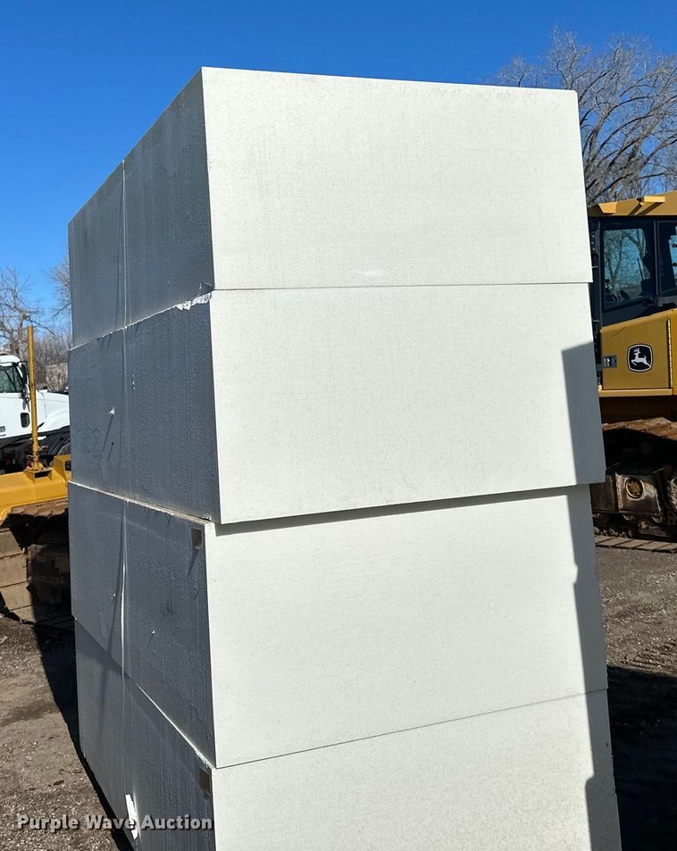 image for item DQ0702 (8) Geofoam EPS 19 blocks 