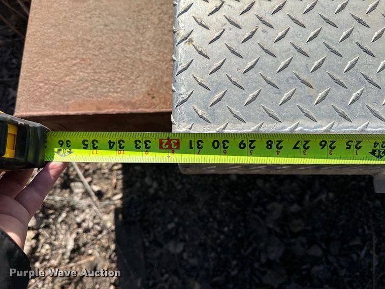 image for item DQ0703 Auxiliary fuel tank 