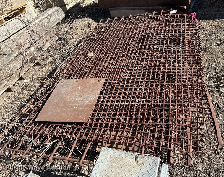 image for item DQ0704 Aggregate screens