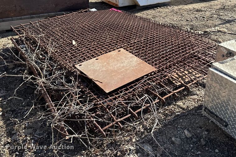 image for item DQ0704 Aggregate screens