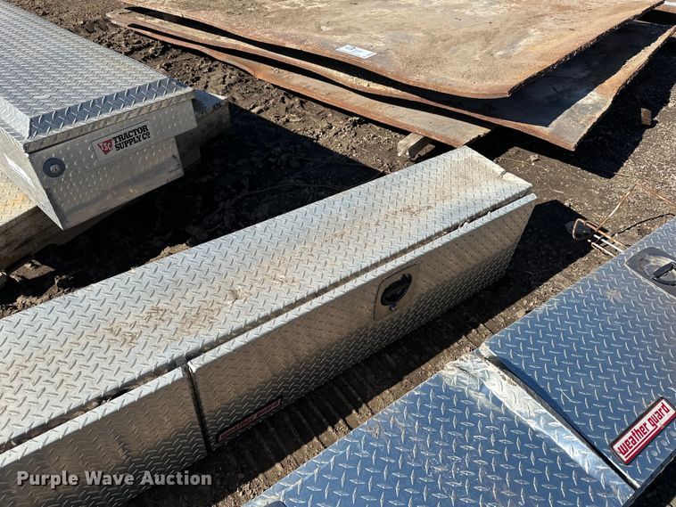 image for item DQ0707 (3) toolboxes