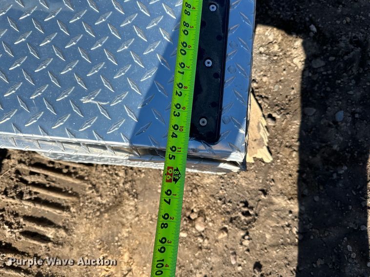 image for item DQ0707 (3) toolboxes